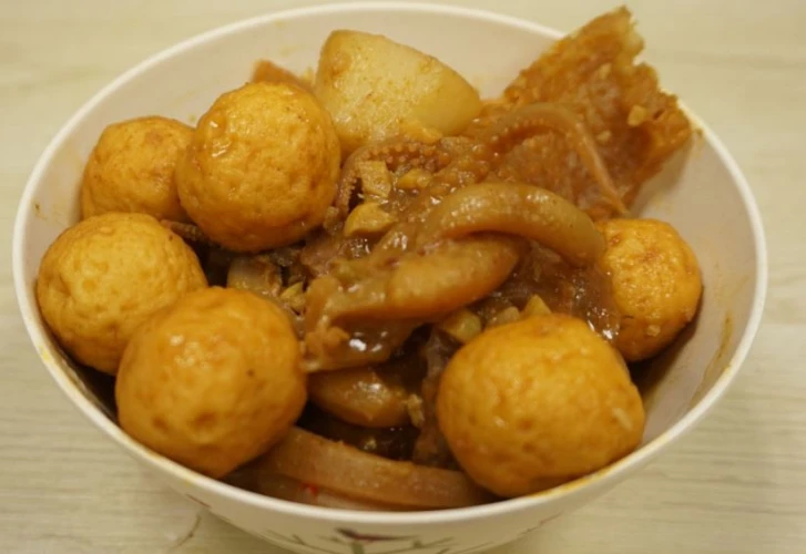深水埗高人流小食店