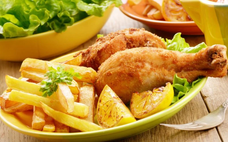 西灣河近地鐵小食店