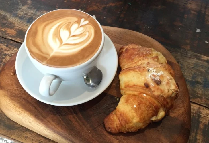 (設備轉讓) 紅磡商場3000尺大牌餐廳 