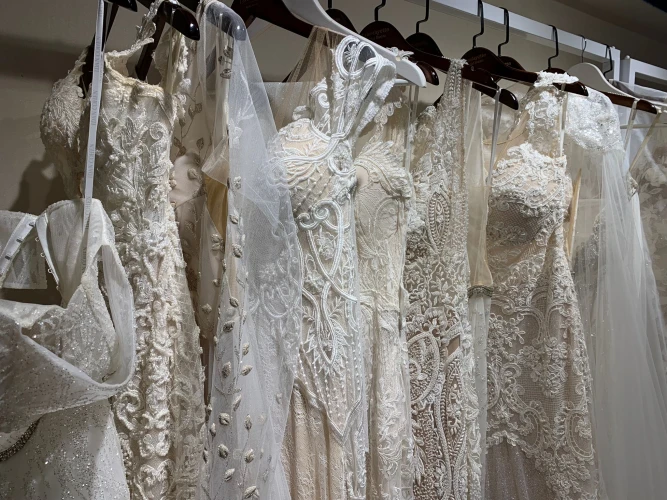 中環平租高利潤婚紗店